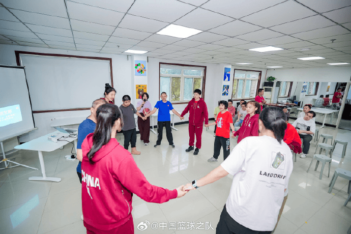 msn, 中国女篮近, 日下午